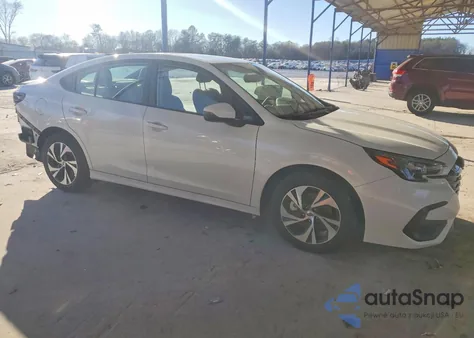 2025 Subaru Legacy Premium z USA, uszkodzony, nr VIN 4S3BWAF65S3025745